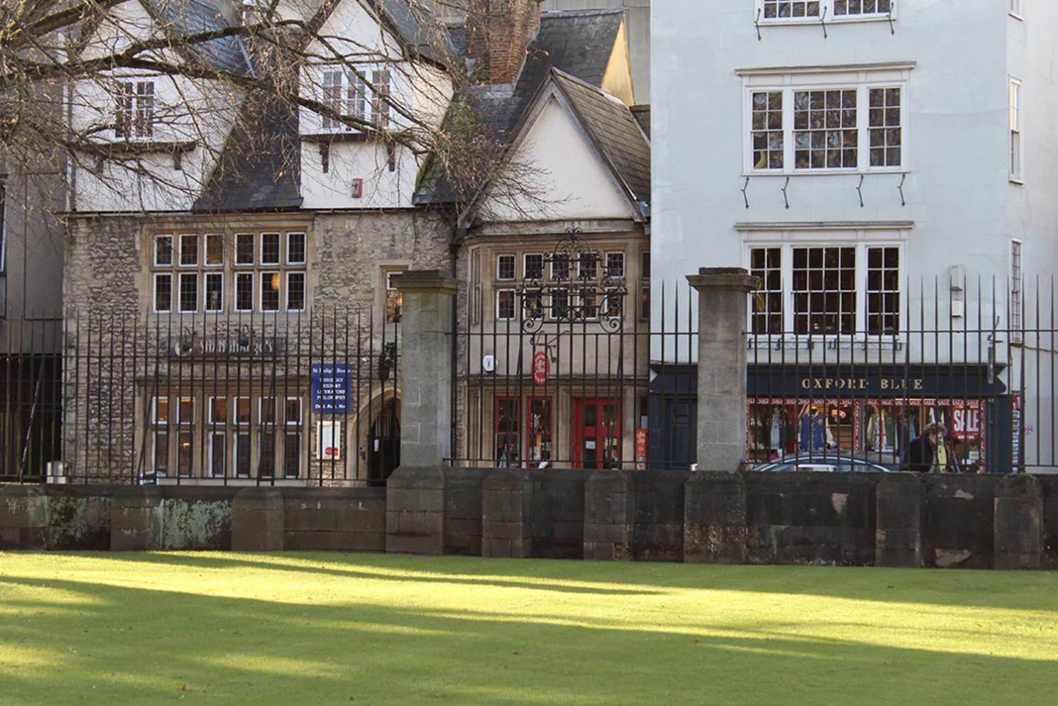 The Ox1 Hotel Oxford Exterior photo