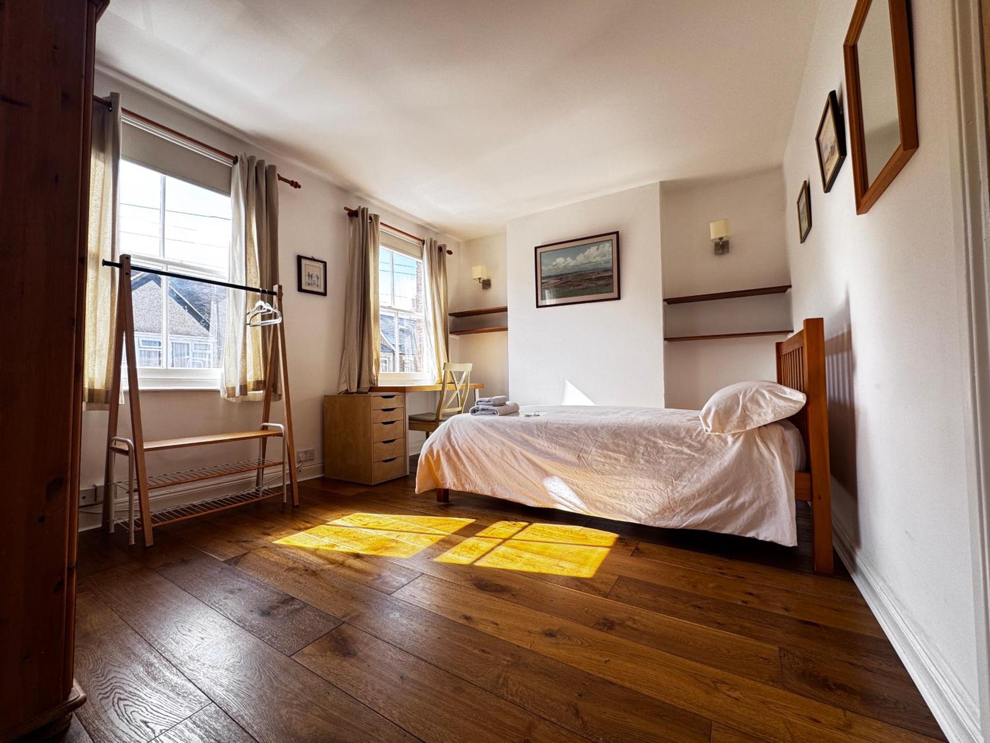 The Ox1 Hotel Oxford Room photo